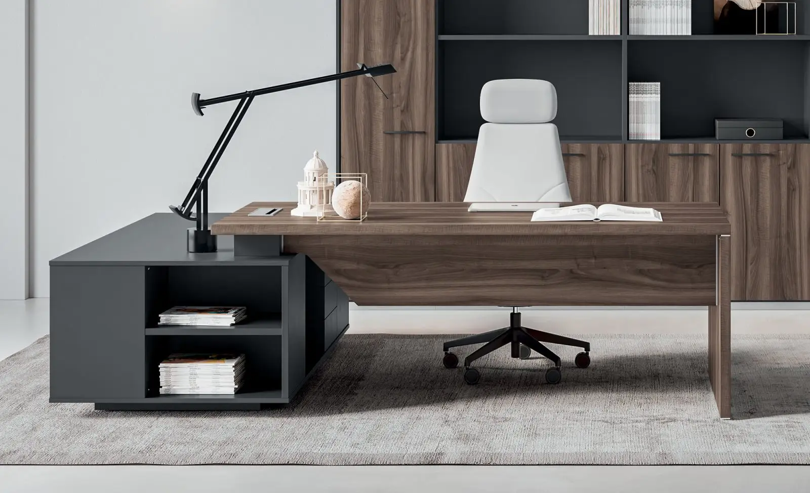 Arredamento per ufficio, scrivania direzionale alfa plus 5 walco.